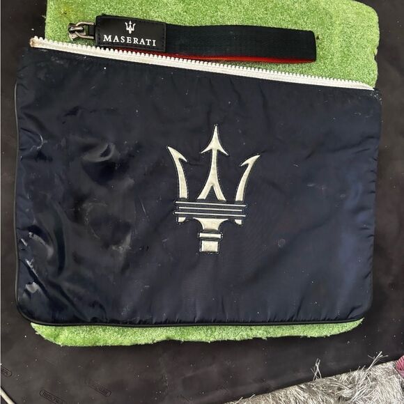 ERMENEGILDO ZEGNA Perfumes Toiletry Travel bag maserati logo tote purse handbag - Picture 1 of 6